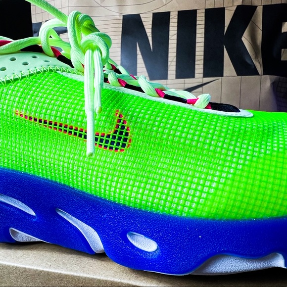 nike react live barely volt